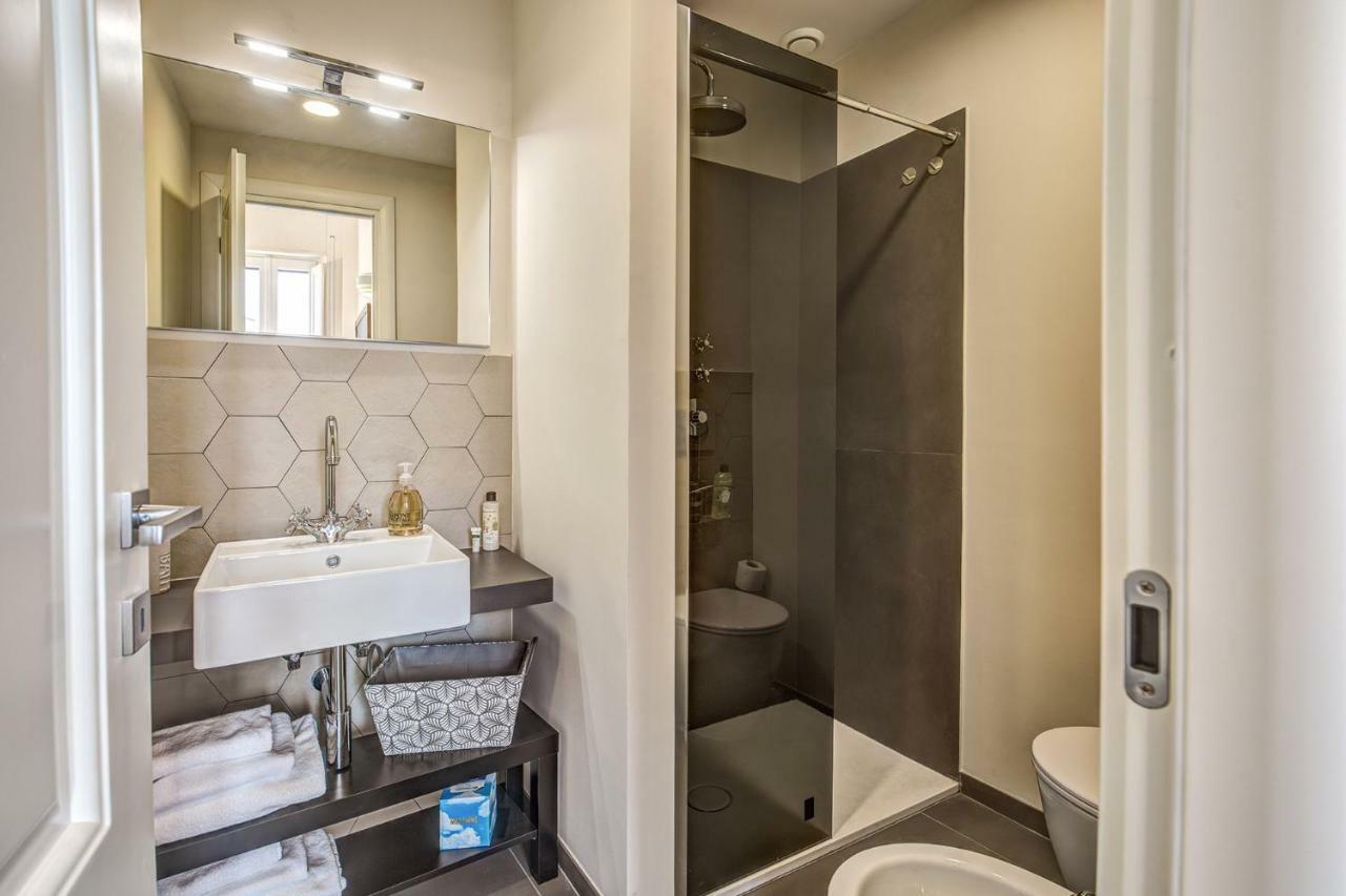 Insula Petri _ 2Bdr Apartment ローマ エクステリア 写真