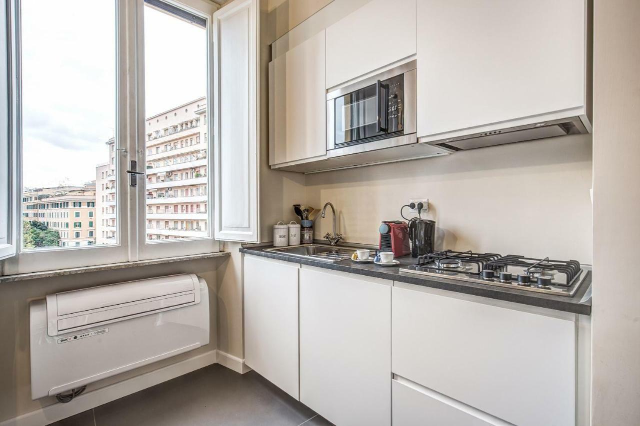 Insula Petri _ 2Bdr Apartment ローマ エクステリア 写真