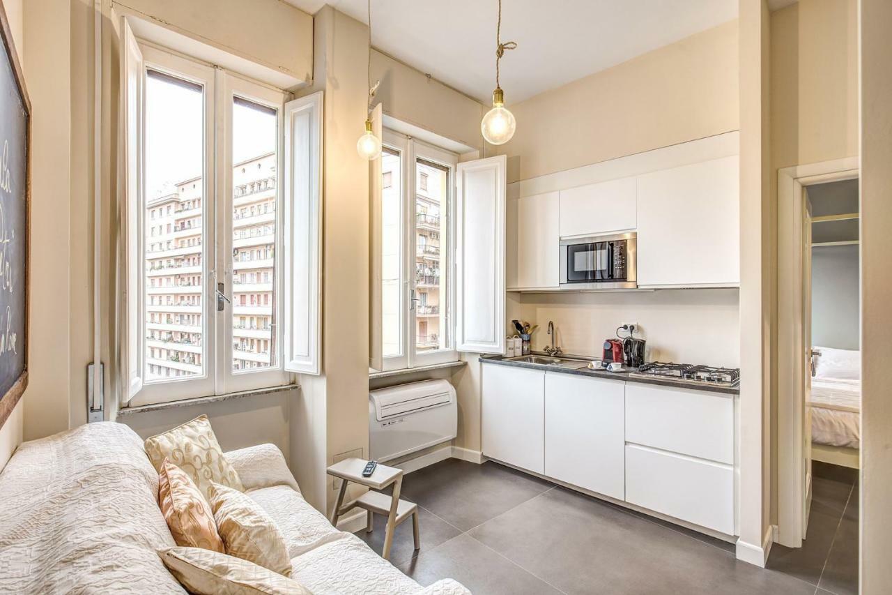 Insula Petri _ 2Bdr Apartment ローマ エクステリア 写真